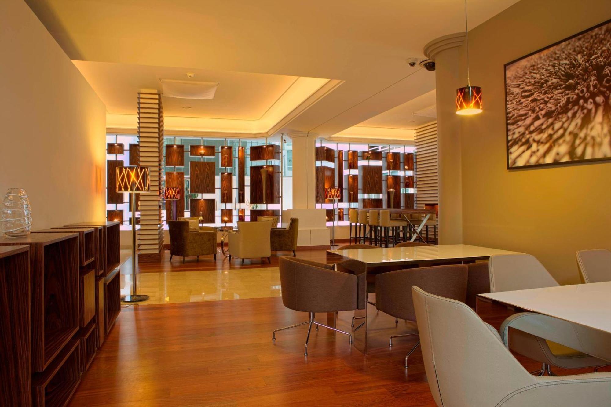 Ac Hotel By Marriott Ambassadeur Antibes - Juan Les Pins Esterno foto