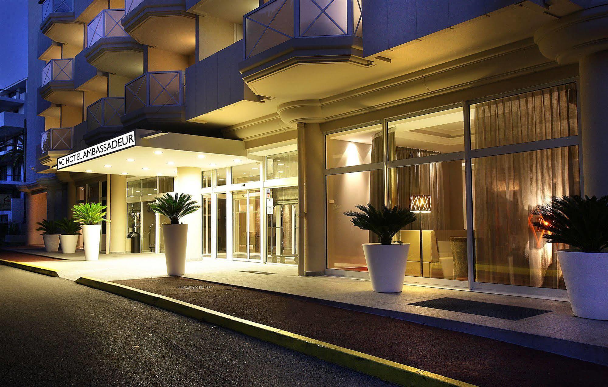Ac Hotel By Marriott Ambassadeur Antibes - Juan Les Pins Esterno foto